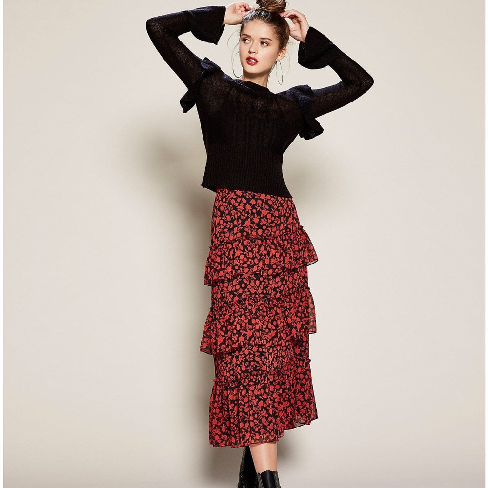 Chelsea & Violet Ruffle Tiered Floral Print Skirt